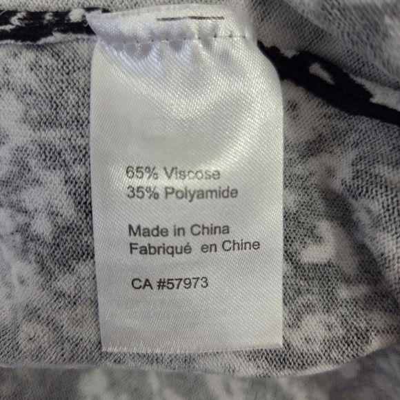 Elegant Floral Women's Blouse With Rhinestones And 3/4 Sleeves Size L - Picture 4 of 4